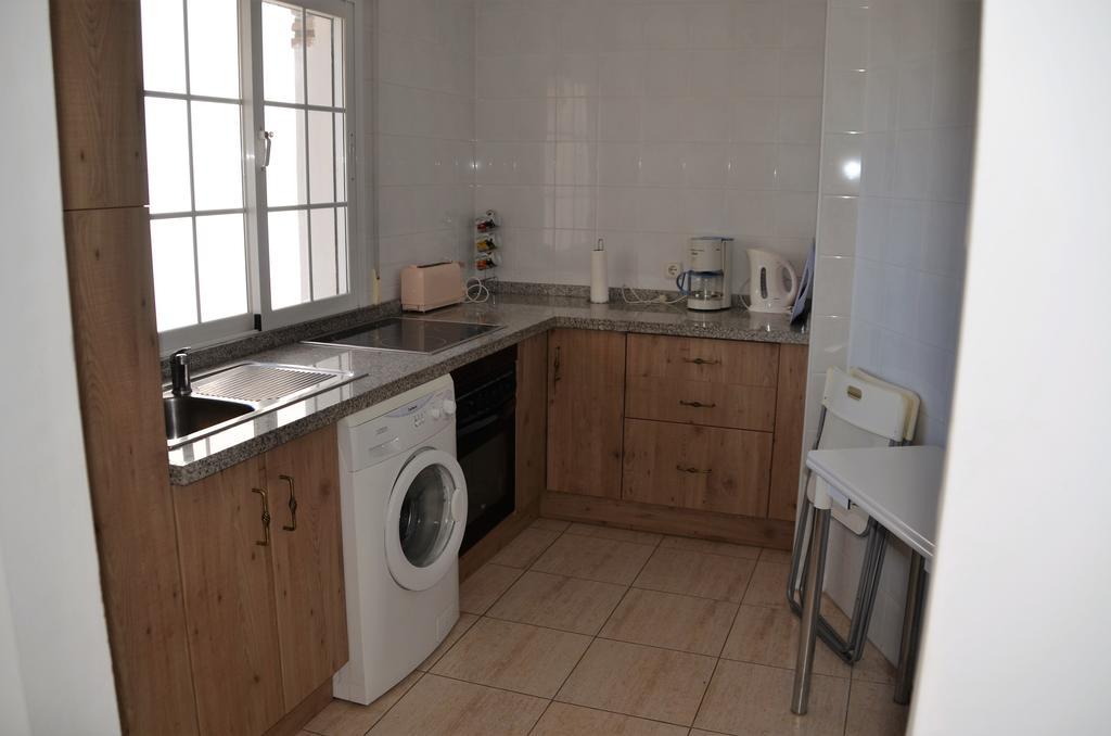 Apartamento Malak Apartment ลาเอร์ราดูรา ภายนอก รูปภาพ